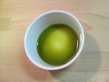 緑茶インフューズドオイル